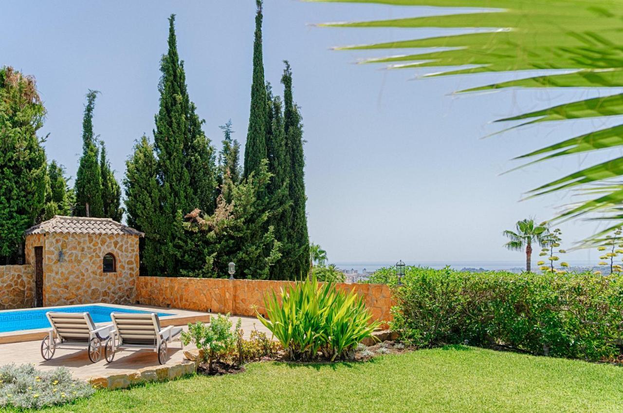 Villa Mimosa Sleeps 8 With Heated Pool Santa Fe de los Boliches Eksteriør billede